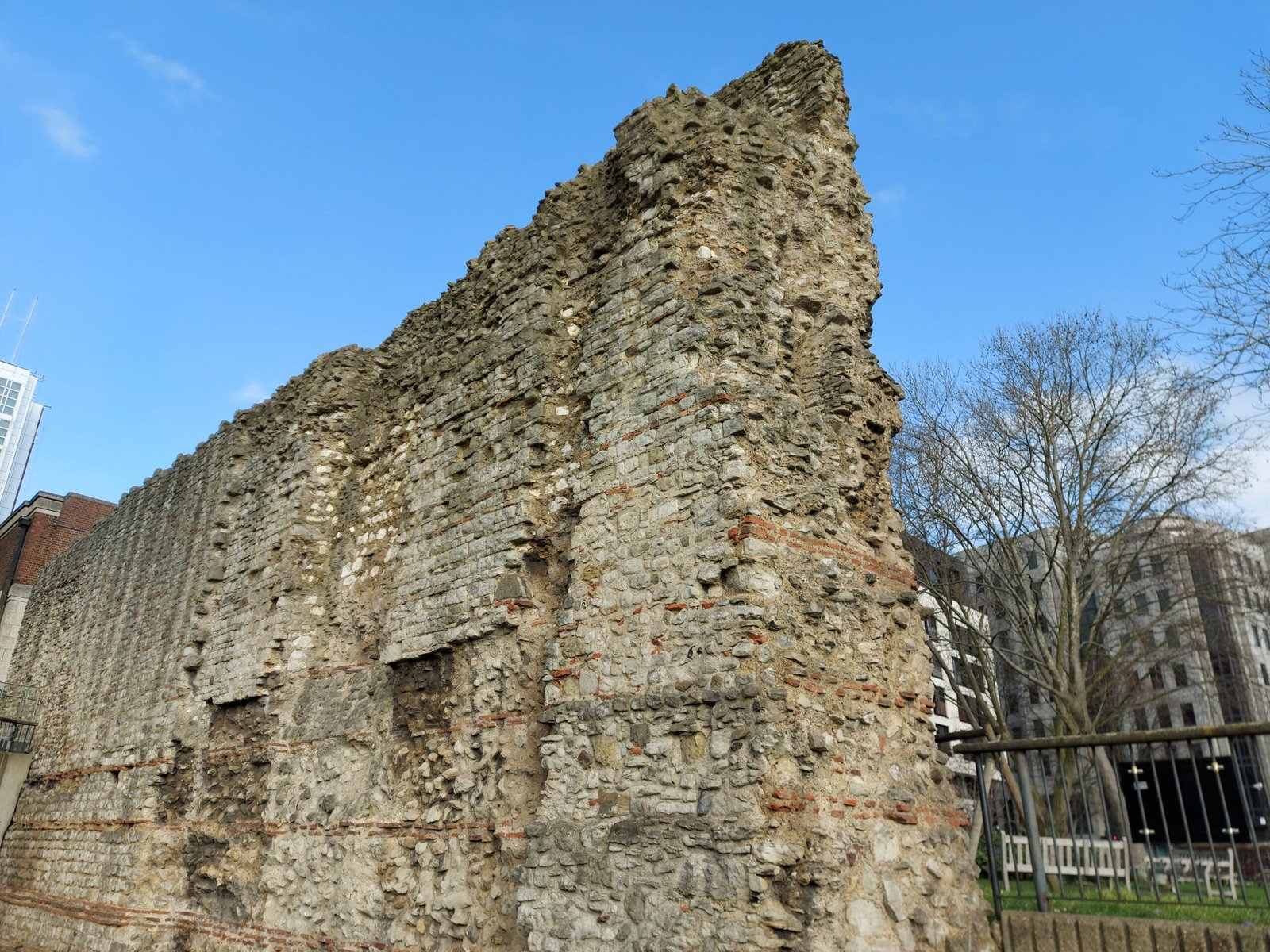 London Roman Wall